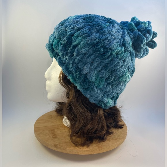 Handmade Women’s/Junior’s Winter Hat With Loopy Pom-Pom - Variegated Teal - Picture 5 of 9